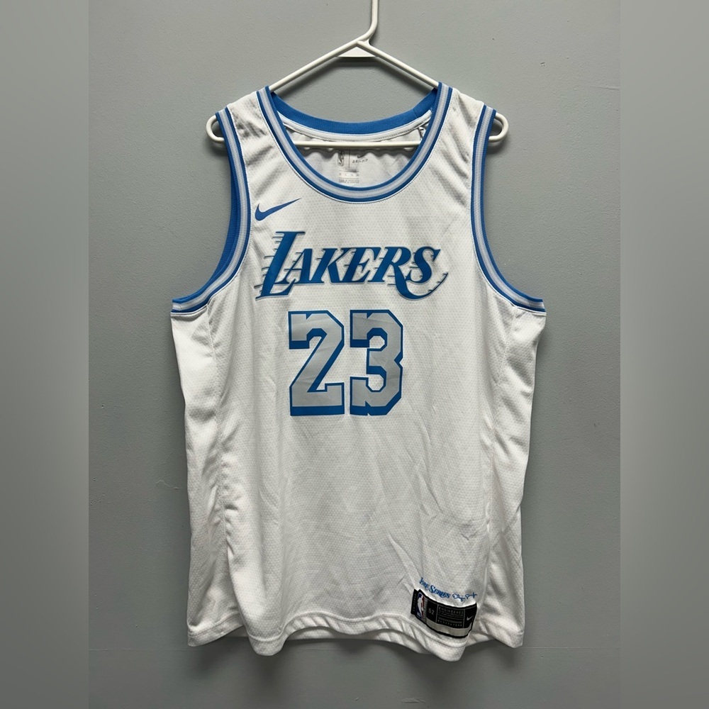 Nike NBA City Edition Los Angeles Lakers LeBron James Dri-FIT Swingman Jersey